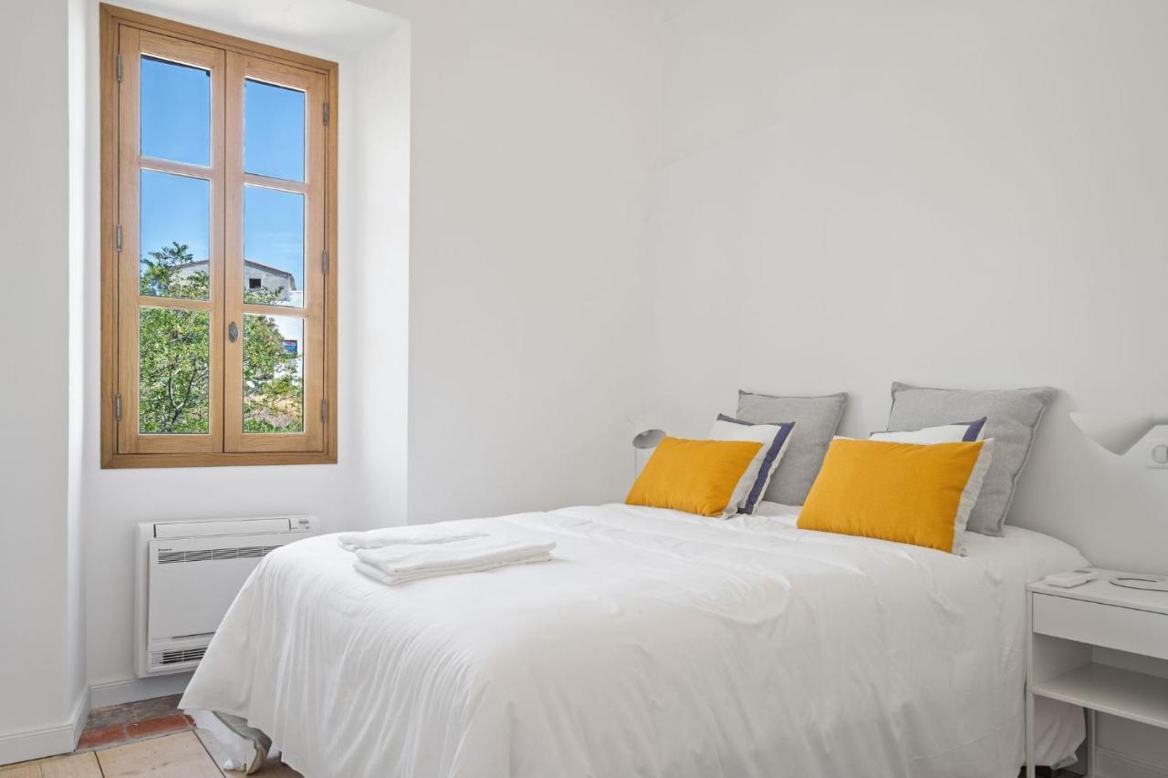 Cargese, De Charme Surplombant Le Port Apartment